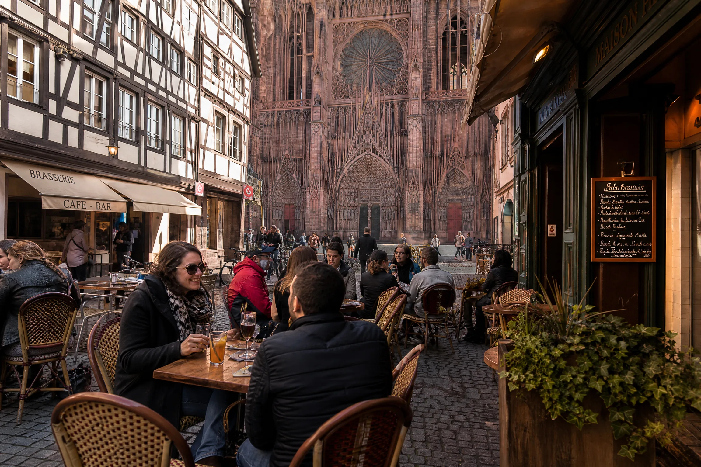 Café alsacien à Strasbourg pour une rencontre senior